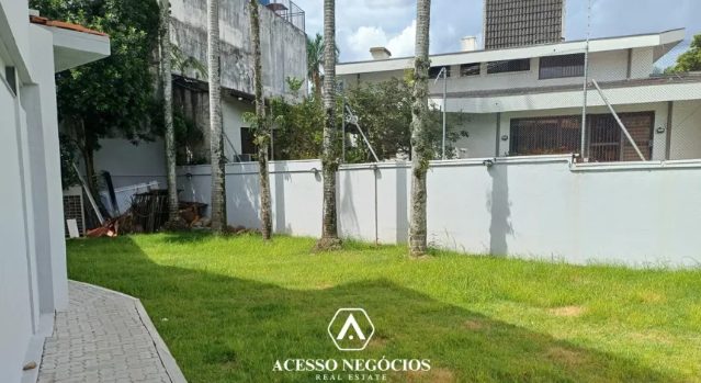 IMÓVEL COMERCIAL NO ALTO DE PINHEIROS - 740 M² - D032