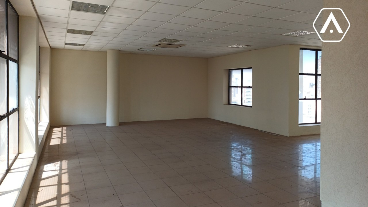 LAJES  CORPORATIVAS  NO CENTRO - LOCAÇÃO  - 2760 M²