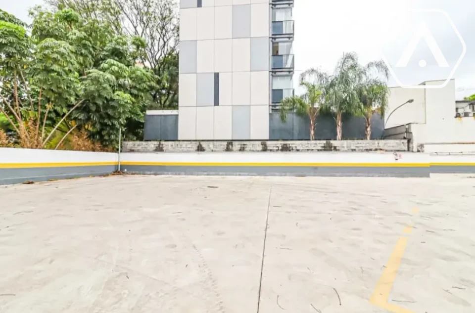 Imagens do imóveis IMOVEL COMERCIAL MULTIUSO - LOCAÇÃO
