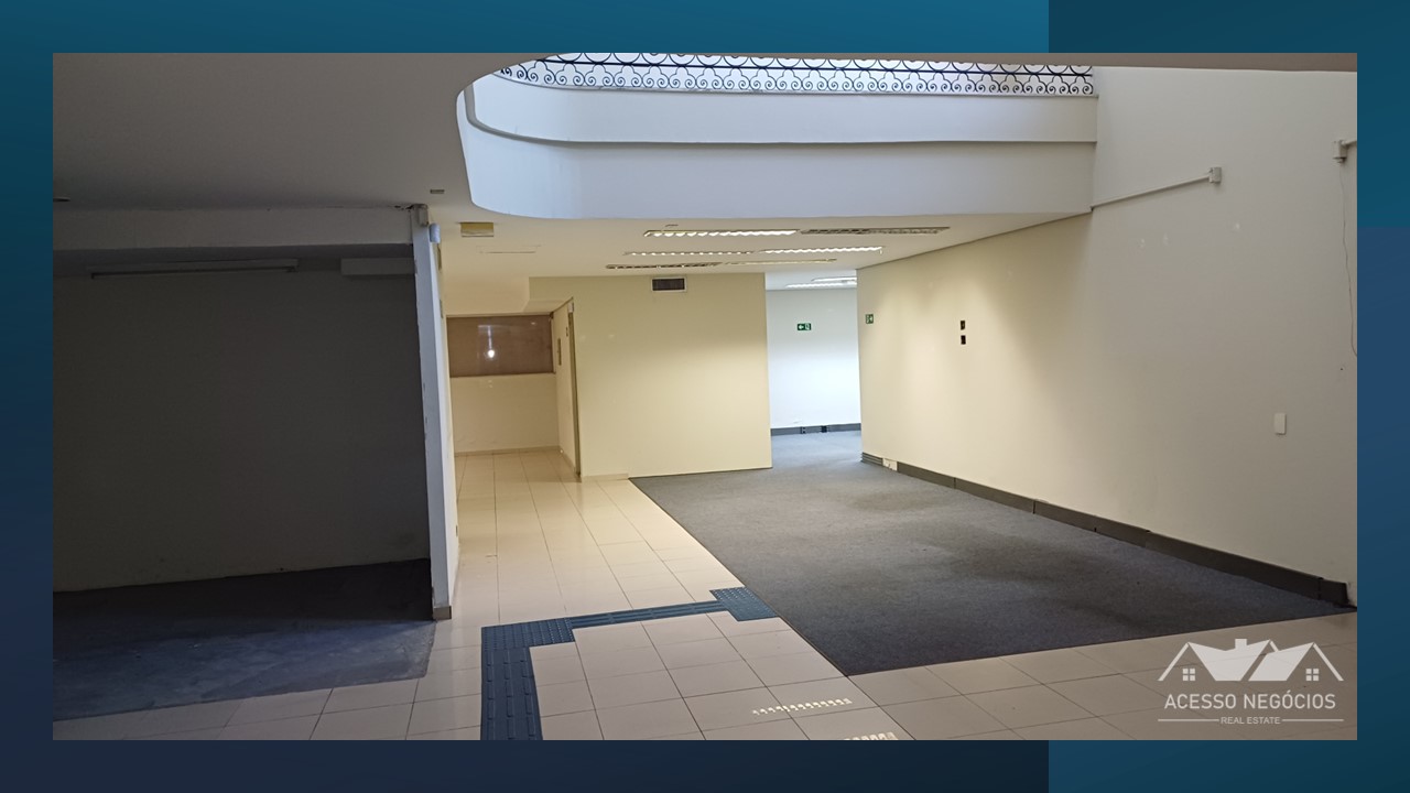 PONTO COMERCIAL MULTIUSO - 700 M²  - COM ELEVADOR  - 17 VAGAS - D913