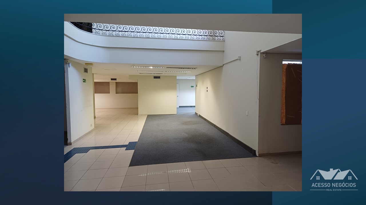 PONTO COMERCIAL MULTIUSO - 700 M²  - COM ELEVADOR  - 17 VAGAS - D913