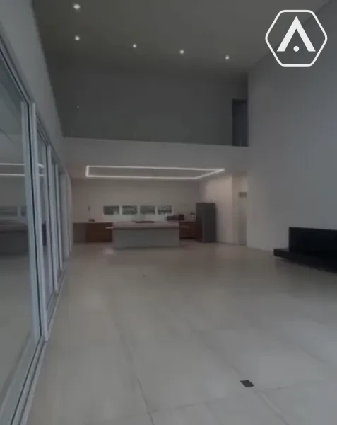 Imagens do imóveis CASA DE CONDOMÍNIO-  VARGEM GRANDE - VENDA