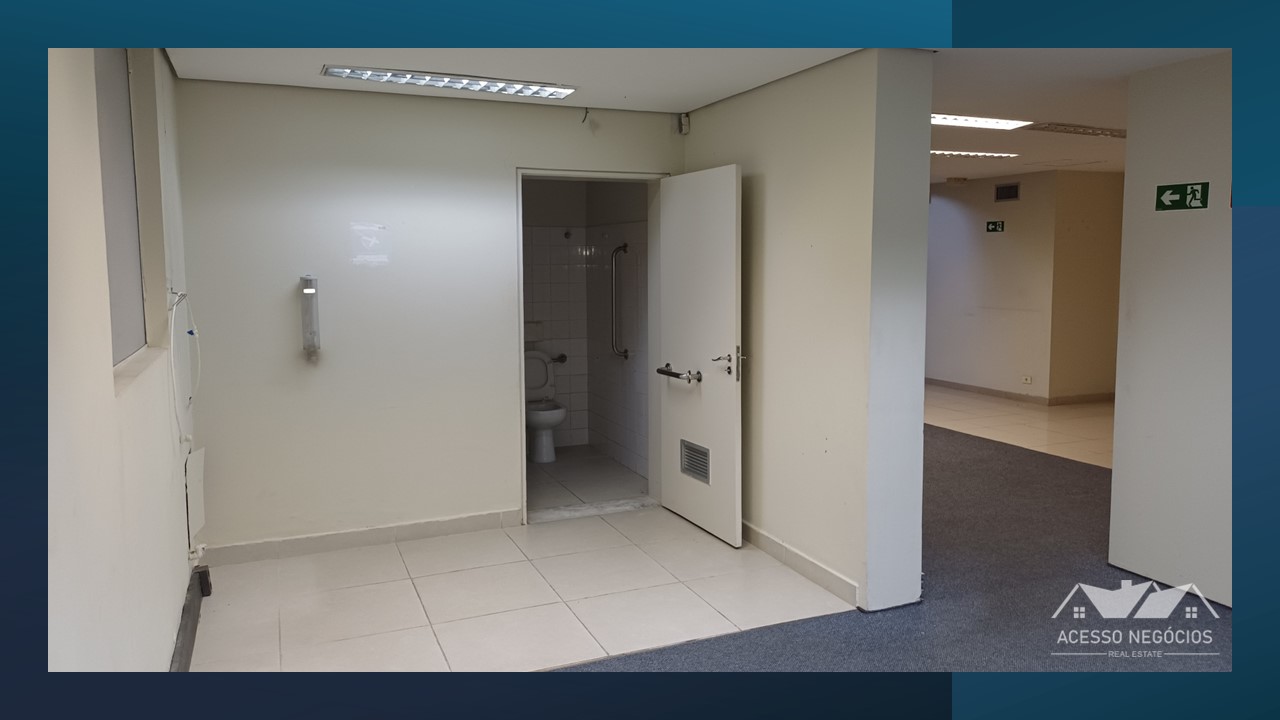 PONTO COMERCIAL MULTIUSO - 700 M²  - COM ELEVADOR  - 17 VAGAS - D913