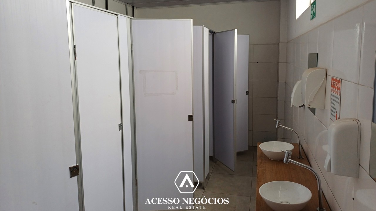 GALPÃO MONOUSUÁRIO NA VILA LEOPOLDINA - 4316 M² - D111