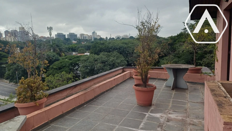 PRÉDIO CORPORATIVO NA V HAMBURGUESA -  VENDA E LOCAÇÃO