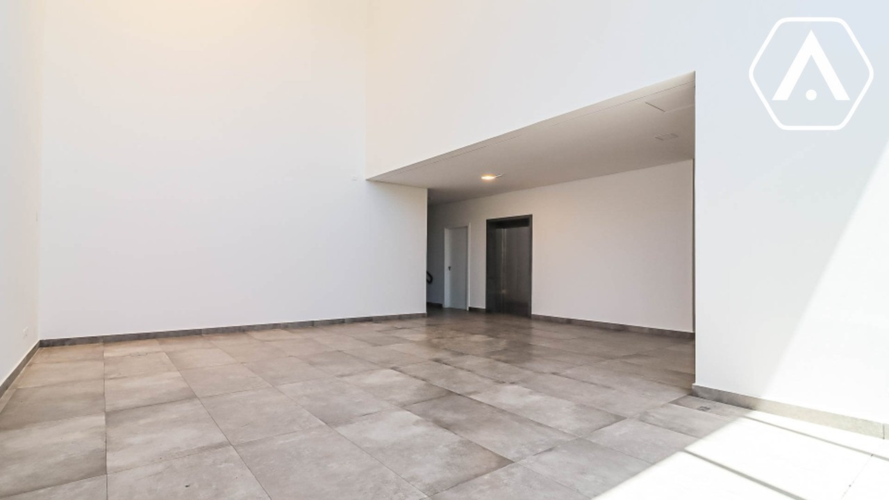 GALPÃO NO JAGUARÉ - 7000 M² - LOCAÇÃO