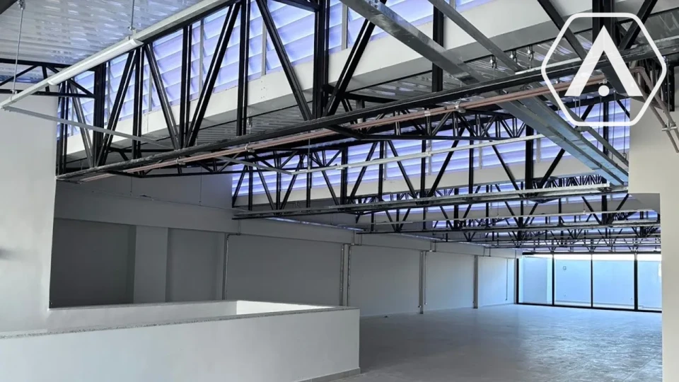 IMOVEL COMERCIAL NO CAMBUCI- VENDA E LOCAÇÃO