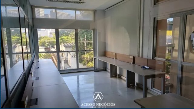 PRÉDIO COMERCIAL NA BARRA FUNDA  -VENDA  -  3.232 M² -