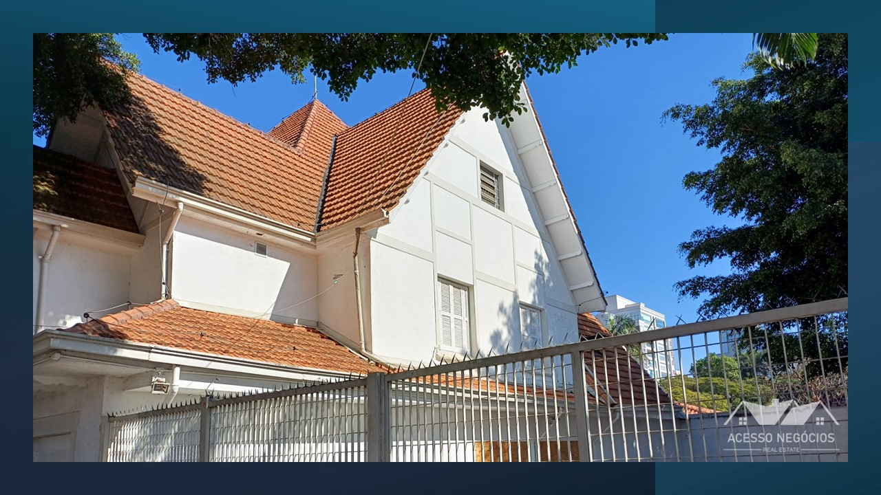 PONTO COMERCIAL MULTIUSO - 700 M²  - COM ELEVADOR  - 17 VAGAS - D913