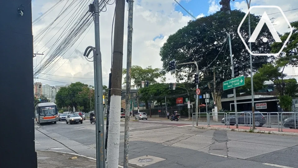 IMOVEL COMERCIAL - VILA LEOPOLDINA - LOCAÇÃO  -2431 M² -