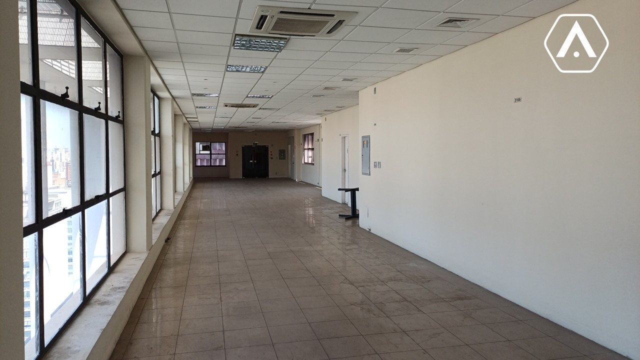 LAJES  CORPORATIVAS  NO CENTRO - LOCAÇÃO  - 2760 M²