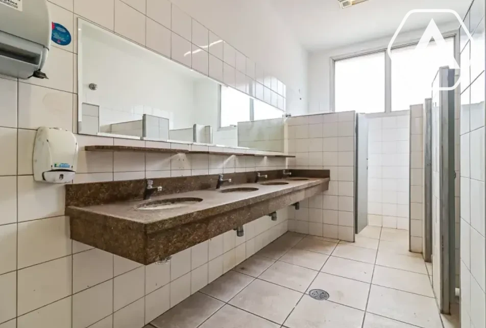 Imagens do imóveis IMOVEL COMERCIAL MULTIUSO - LOCAÇÃO