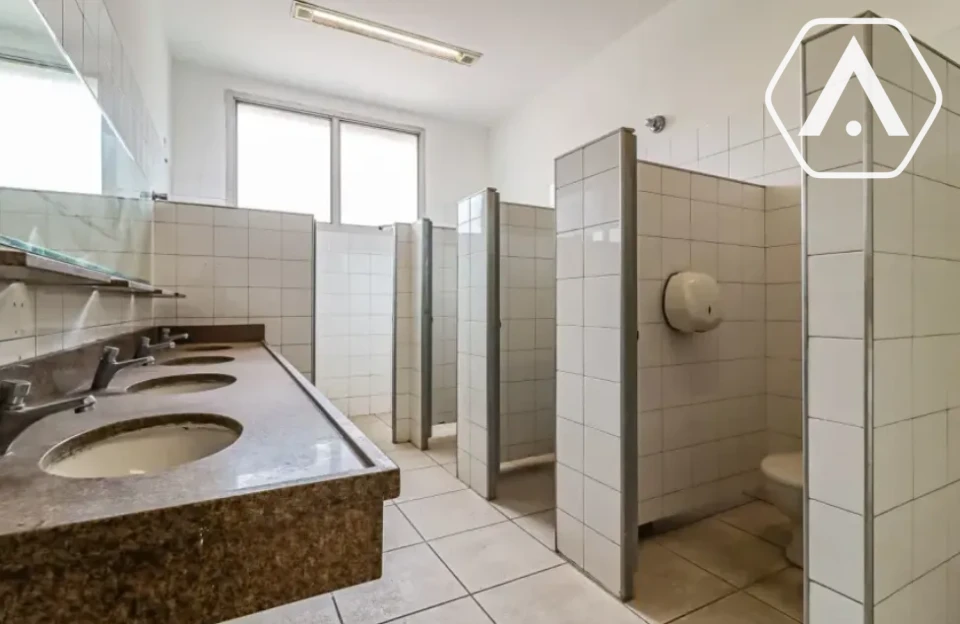 Imagens do imóveis IMOVEL COMERCIAL MULTIUSO - LOCAÇÃO