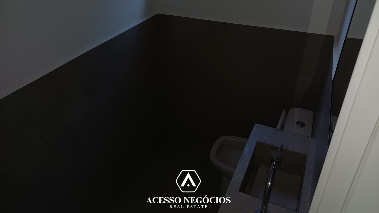 IMÓVEL COMERCIAL PARA LOCAÇÃO E VENDA- ALTO DE PINHEIROS  - 1.577 M² - D070