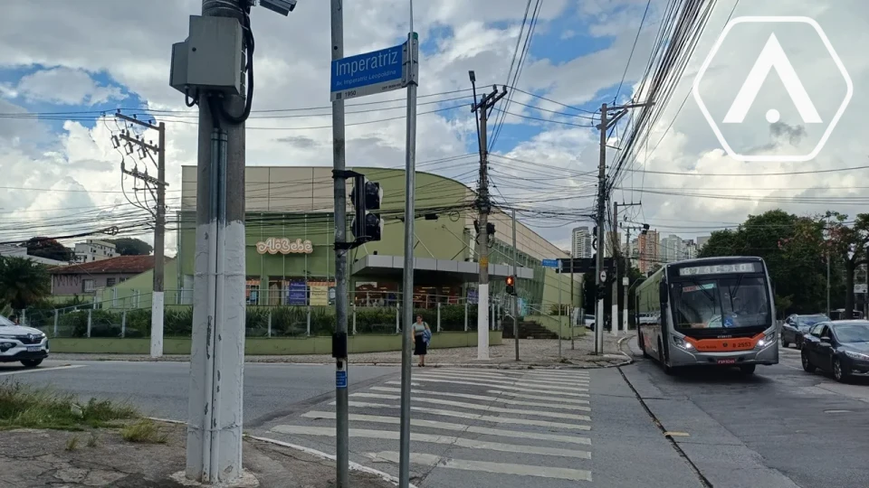 IMOVEL COMERCIAL - VILA LEOPOLDINA - LOCAÇÃO  -2431 M² -