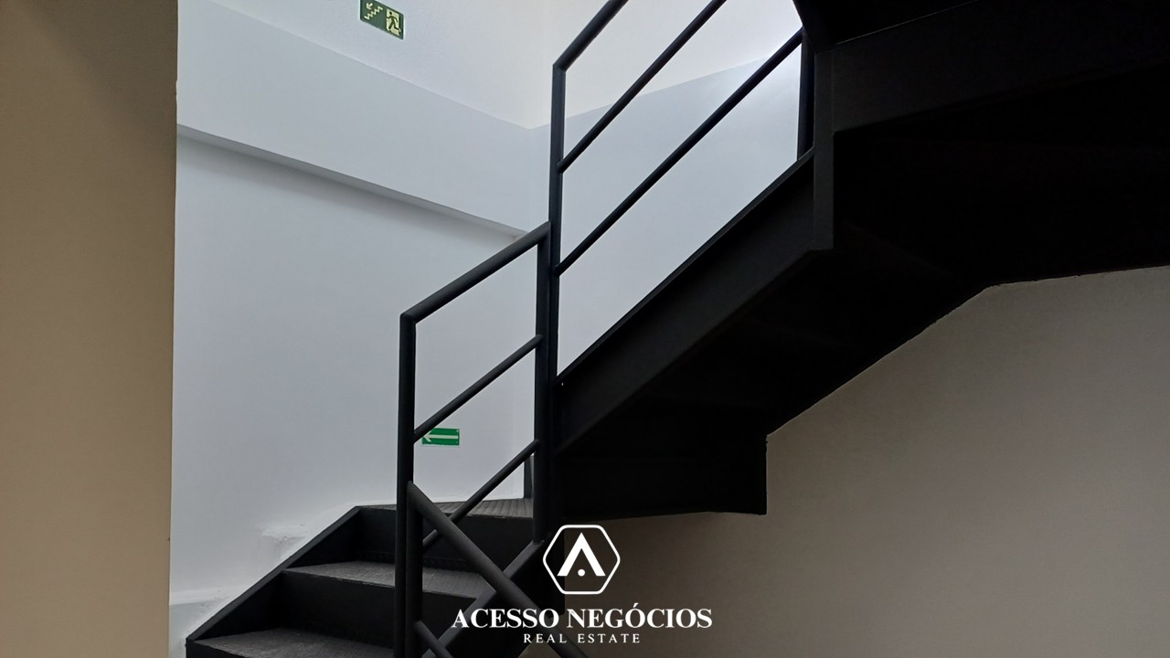 IMÓVEL COMERCIAL PARA LOCAÇÃO E VENDA- ALTO DE PINHEIROS  - 1.577 M² - D070