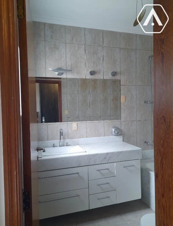 Imagens do imóveis CASA TÉRREA   -VENDA E LOCAÇÃO