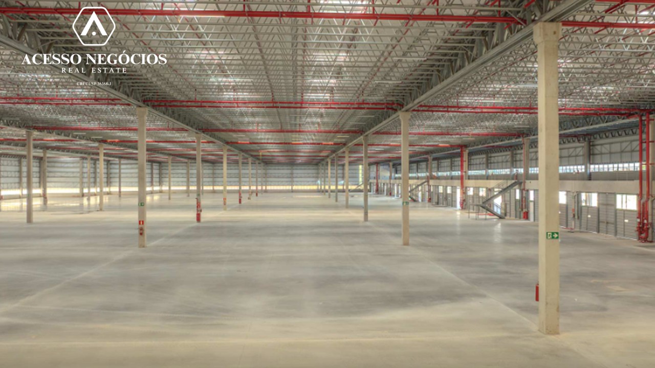 GALPÃO LOGÍSTICO EM SBC - BATISTINI -3744 M² - LOCAÇÃO