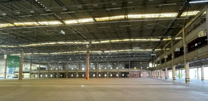 GALPÃO LOGÍSTICO NA DUTRA - GUARULHOS - 48422 M²- LOCAÇÃO