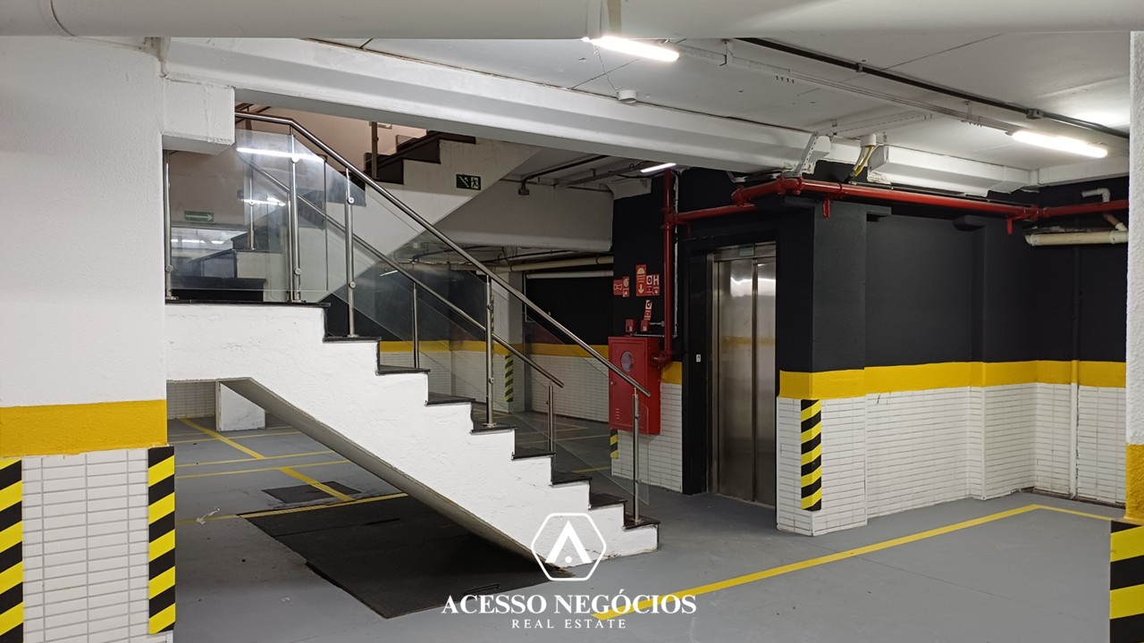 IMÓVEL COMERCIAL PARA LOCAÇÃO E VENDA- ALTO DE PINHEIROS  - 1.577 M² - D070