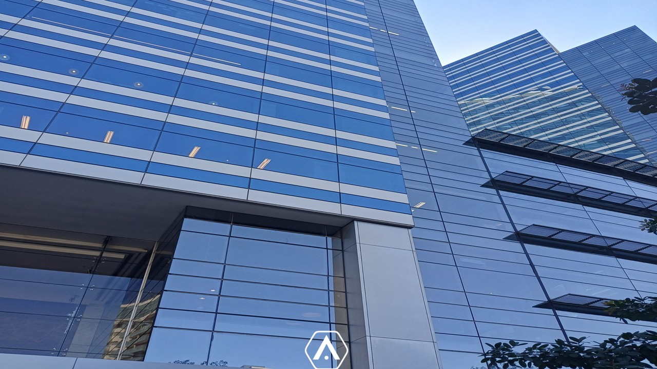 LAJES CORPORATIVAS MOBILIADAS - 701 /1402 M²  - 20 E 40 VAGAS - D115