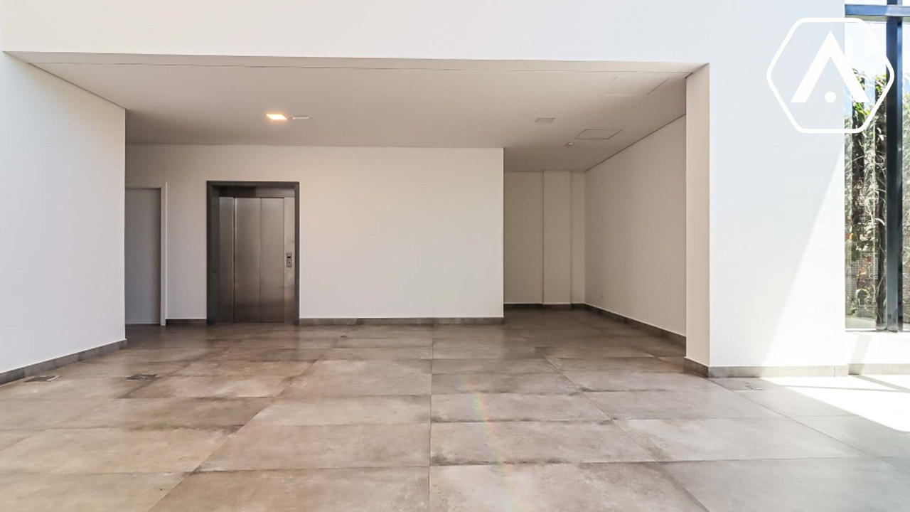 GALPÃO NO JAGUARÉ - 7000 M² - LOCAÇÃO