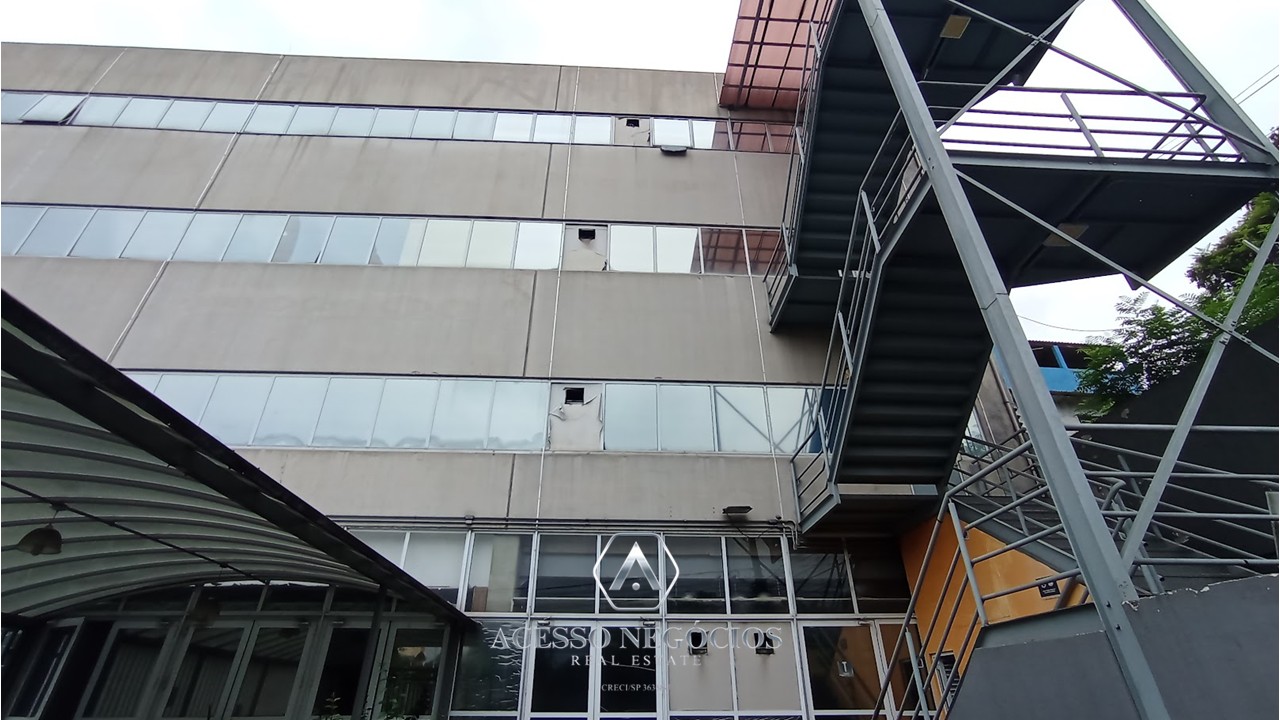 PRÉDIO INTEIRO PARA LOCAÇÃO 2.407 M² AV RADIAL LESTE - F18