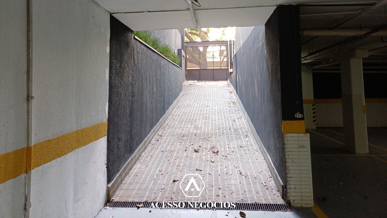 IMÓVEL COMERCIAL PARA LOCAÇÃO E VENDA- ALTO DE PINHEIROS  - 1.577 M² - D070