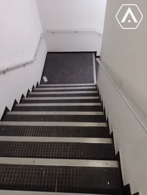 Imagens do imóveis IMOVEL COMERCIAL MULTIUSO - LOCAÇÃO