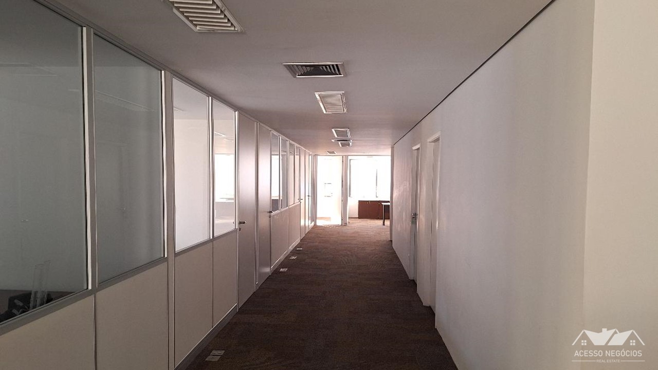 LAJE CORPORATIVA MOBILIADA NO ITAIM - 514 M² - 8 VAGAS- CO922