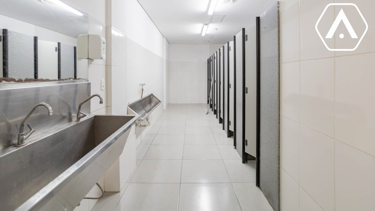 GALPÃO NO JAGUARÉ - 7000 M² - LOCAÇÃO