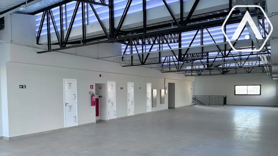 IMOVEL COMERCIAL NO CAMBUCI- VENDA E LOCAÇÃO