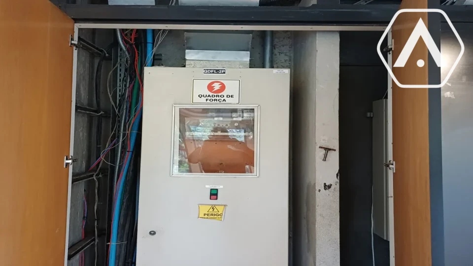 PRÉDIO CORPORATIIVO PARA LOCAÇÃO - ALTO DE PINHEIROS