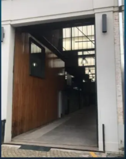 GALPÃO NA  V LEOPOLDINA - LOCAÇÃO - 1639 M²