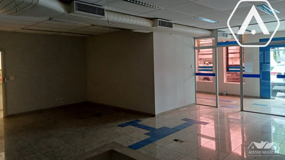 IMOVEL COMERCIAL NO ALTO DE PINHEIROS - LOCAÇÃO  - 569 M²