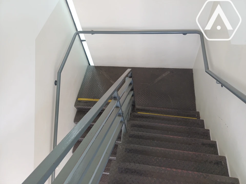 PRÉDIO MONOUSUÁRIO NA LAPA -  VENDA E LOCAÇÃO  - 1459 M²