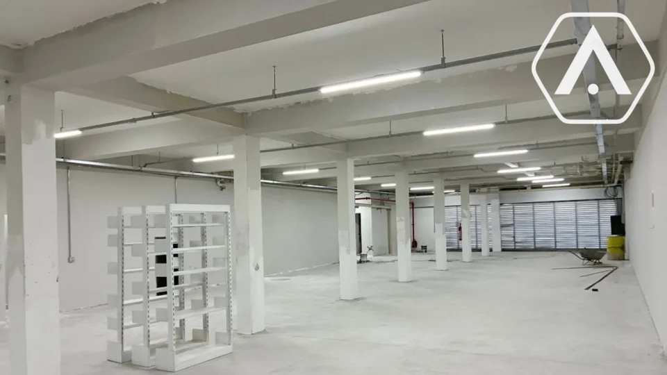 IMOVEL COMERCIAL NO CAMBUCI- VENDA E LOCAÇÃO