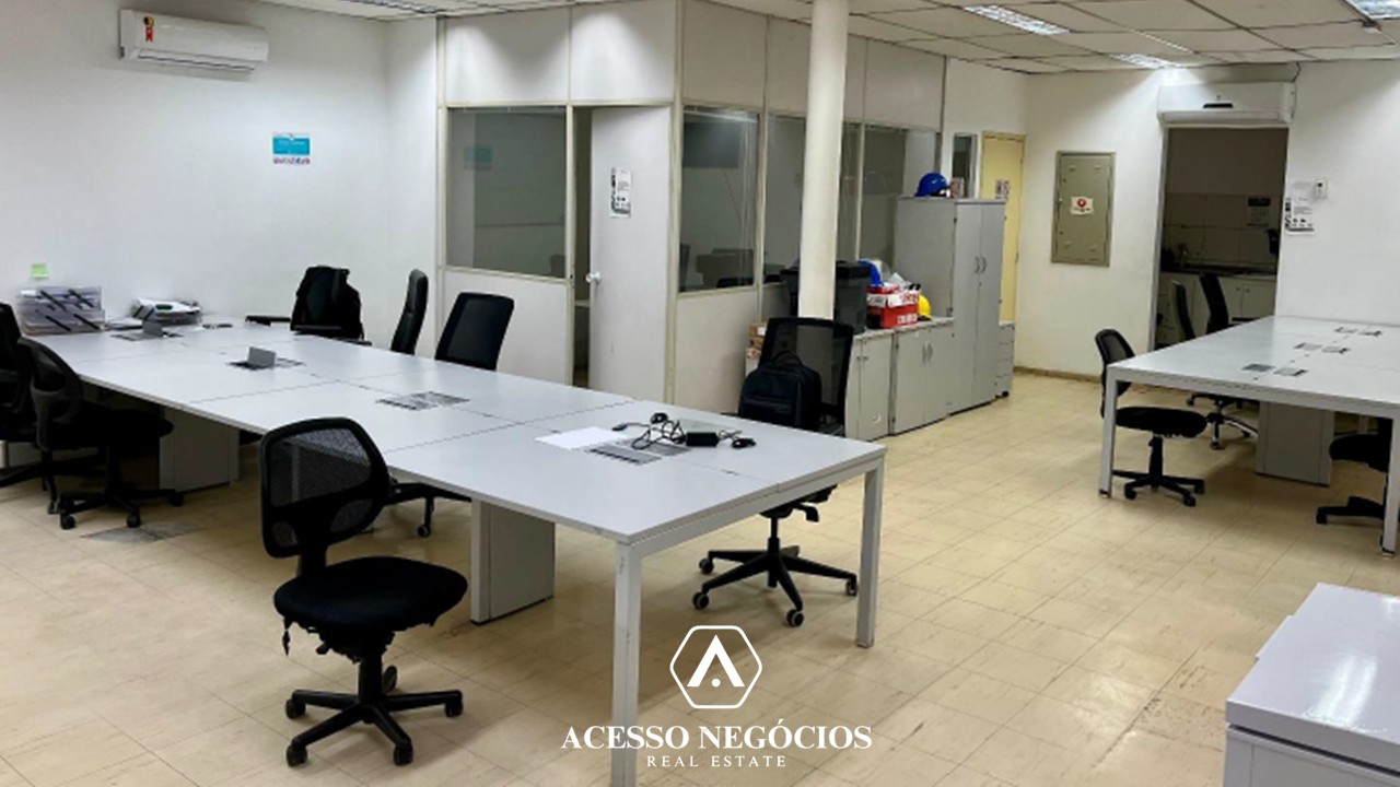 GALPÃO MONOUSUÁRIO NA V. LEOPOLDINA - 9507 M² - 37 DOCAS -D123