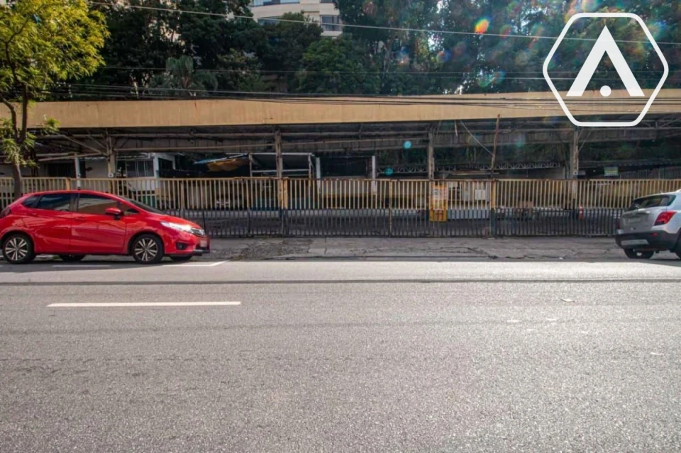 TERRENO  1067 M²  - LOCAÇÃO