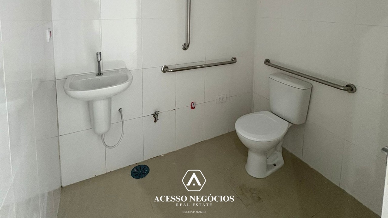 PONTO COMERCIAL PINHEIROS - 615 M² - 3 PISOS - FE090