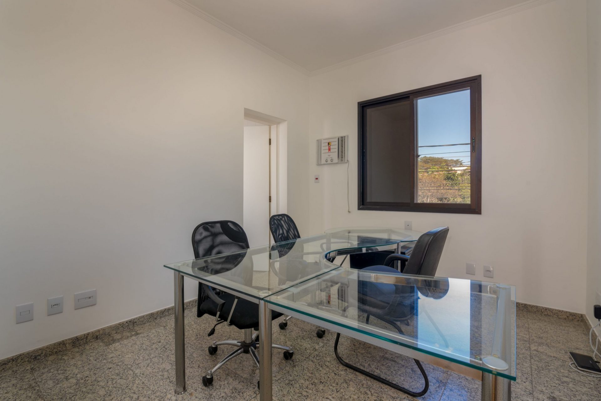 IMÓVEL COMERCIAL 220 M² PARA VENDA INDIANÓPOLIS