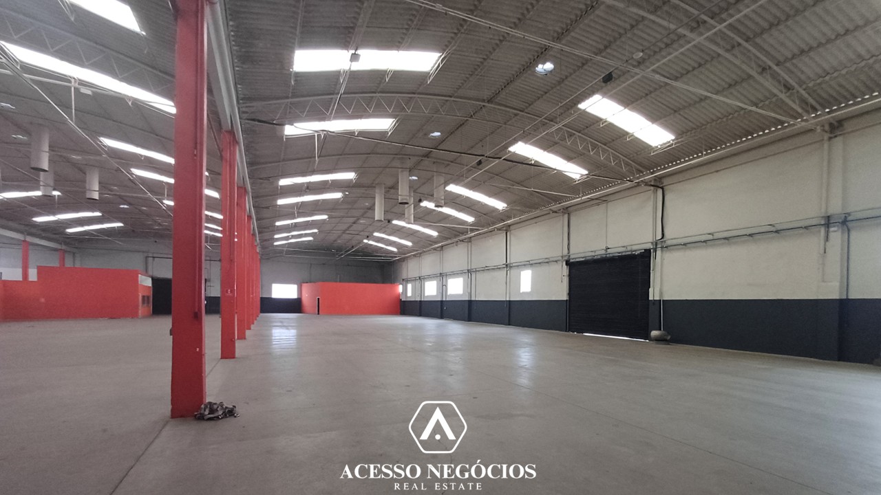 GALPÃO MONOUSUÁRIO NA VILA LEOPOLDINA - 4316 M² - D111