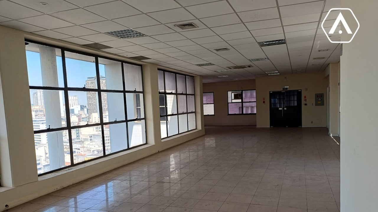 LAJES  CORPORATIVAS  NO CENTRO - LOCAÇÃO  - 2760 M²