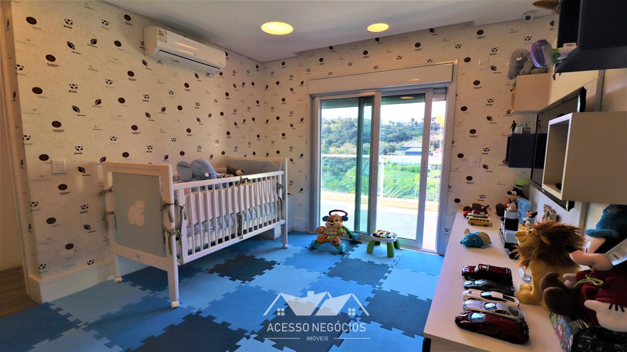 CASA EM CONDOMÍNIO À VENDA 4 SUÍTES  455 M² TAMBORÉ SOLAIA - JD2194