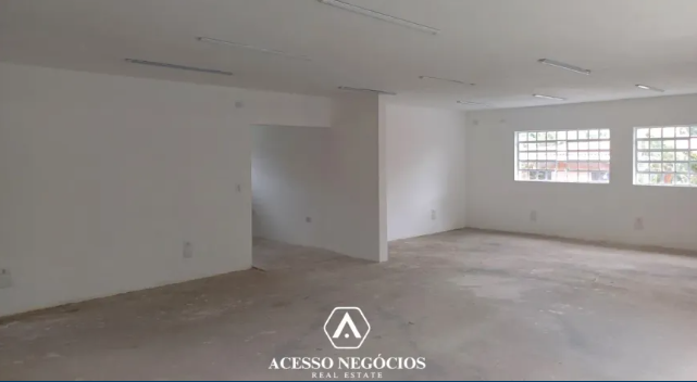 IMÓVEL COMERCIAL NO ALTO DE PINHEIROS - 740 M² - D032