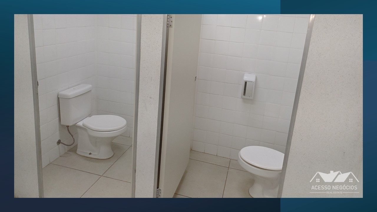 PONTO COMERCIAL MULTIUSO - 700 M²  - COM ELEVADOR  - 17 VAGAS - D913