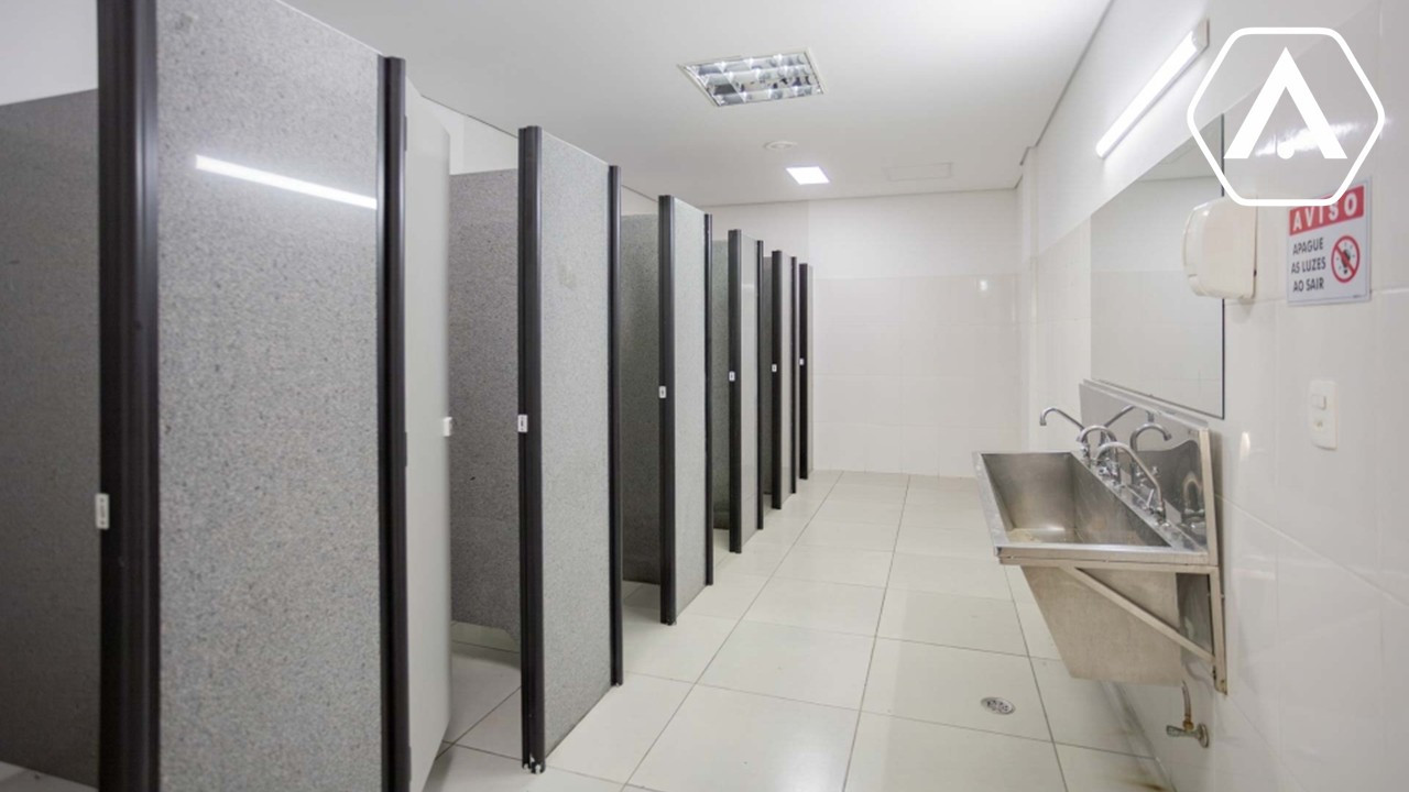 GALPÃO NO JAGUARÉ - 7000 M² - LOCAÇÃO