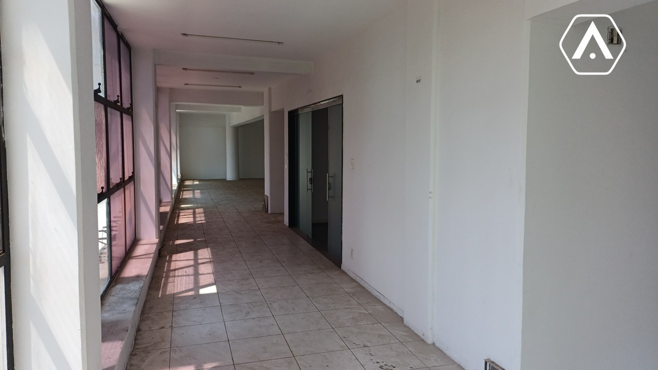 LAJES  CORPORATIVAS  NO CENTRO - LOCAÇÃO  - 2760 M²