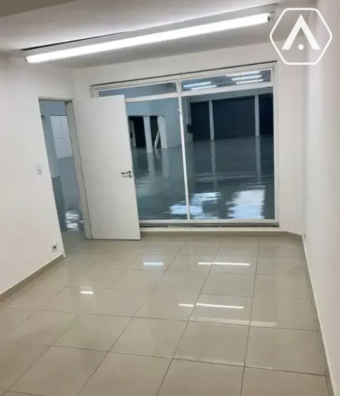 Imagens do imóveis GALPÃO 840 M² - LOCAÇÃO E VENDA