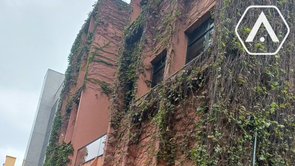 PRÉDIO CORPORATIVO NA V HAMBURGUESA -  VENDA E LOCAÇÃO